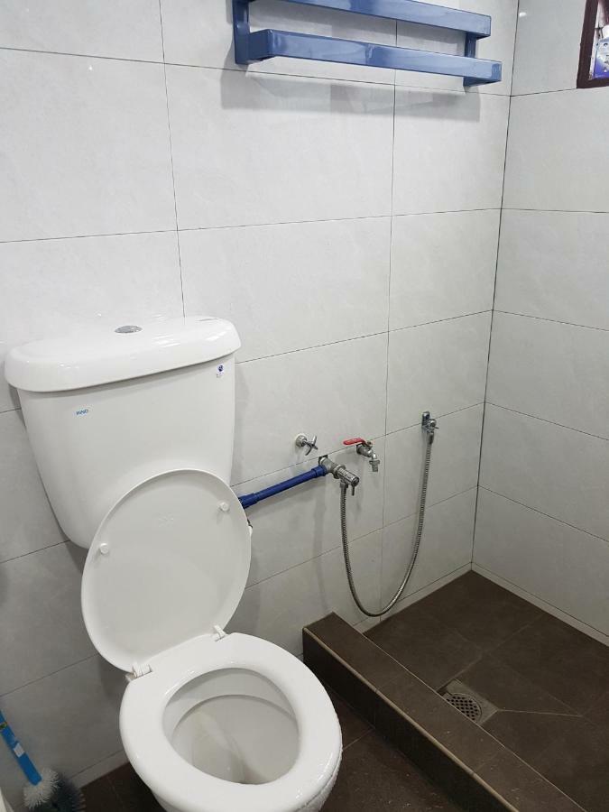 Home Stay Bayu Emas Appartment, Batu Feringgi Luaran gambar